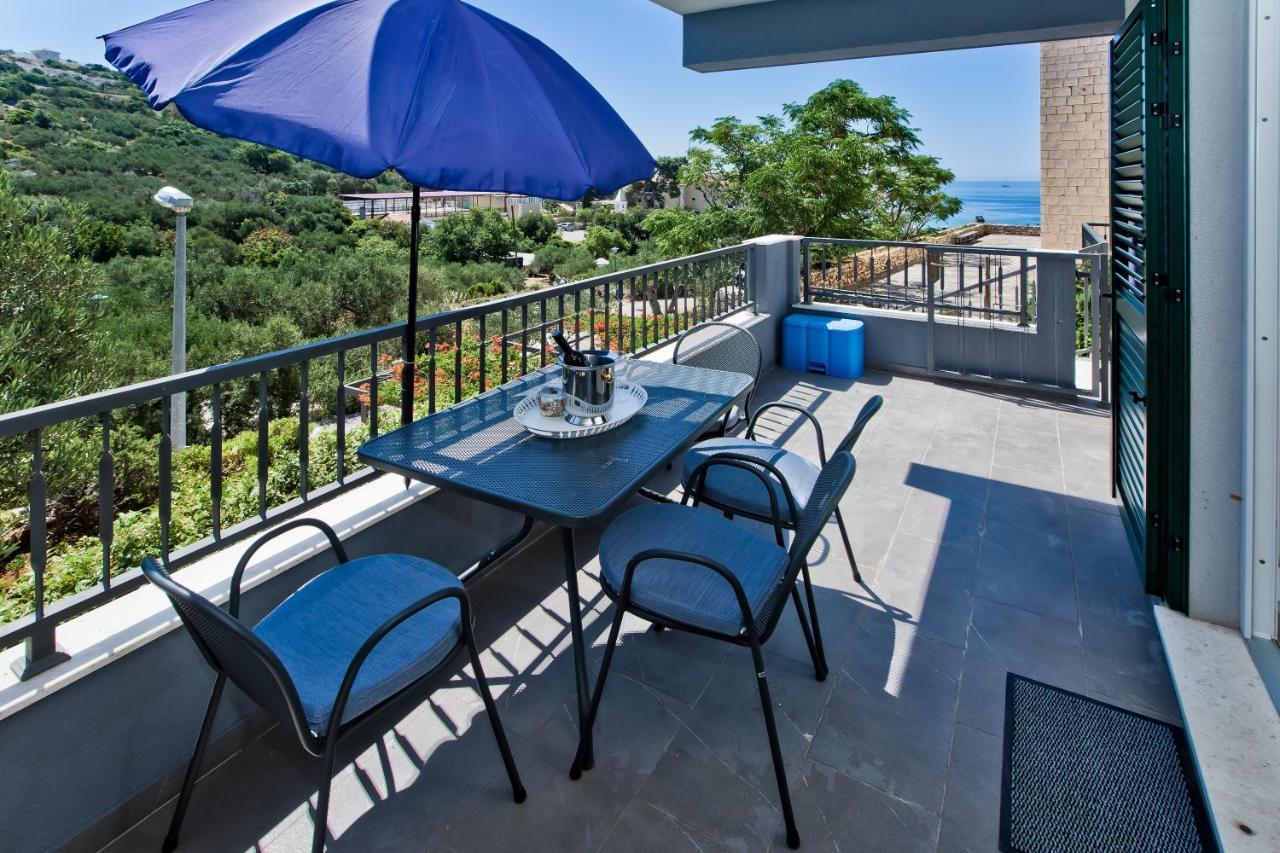 Luxurious Apartments Maslina With Beach Milna  Exterior photo