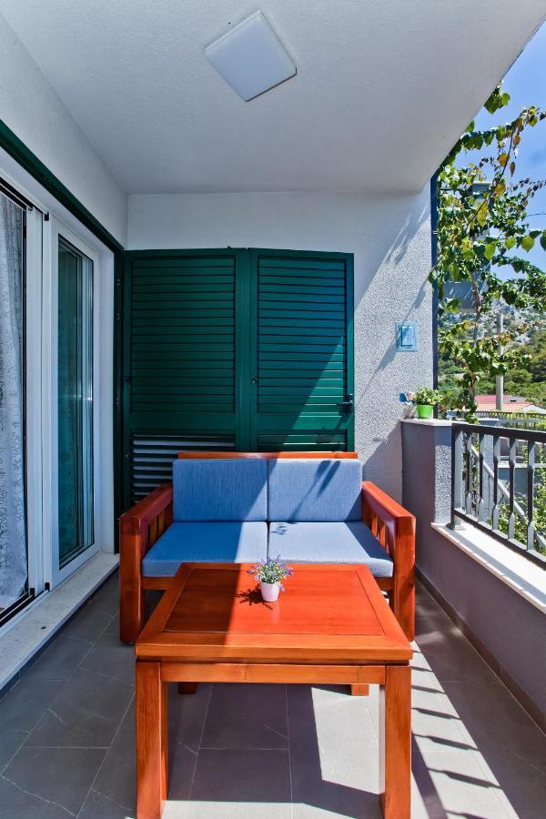 Luxurious Apartments Maslina With Beach Milna  Exterior photo