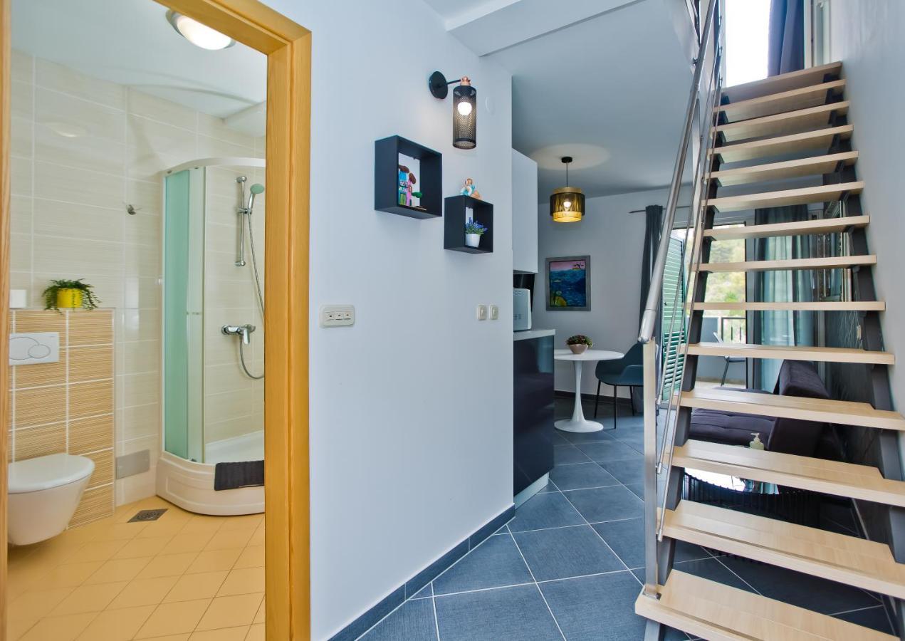 Luxurious Apartments Maslina With Beach Milna  Exterior photo
